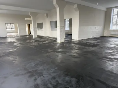Антистатическое покрытие бетонного пола на производстве